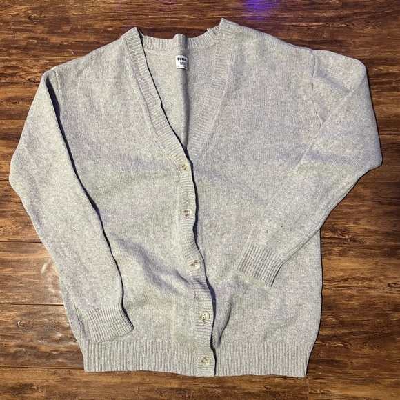 Aritzia Sunday Best Lamora Cardigan - Picture 2 of 9